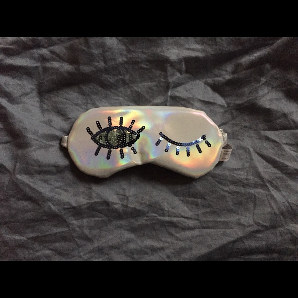 Icing mask winking